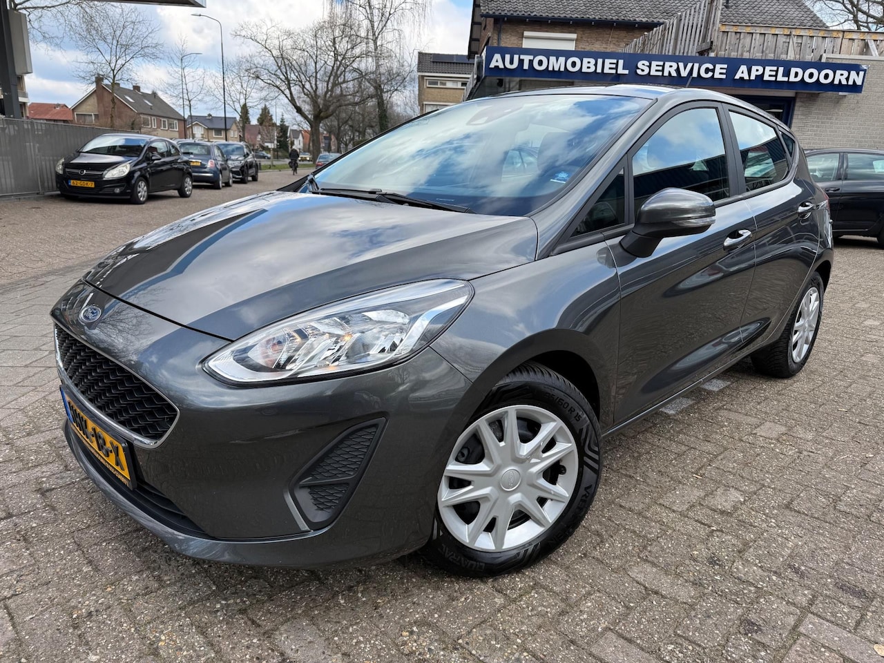 Ford Fiesta - 1.1 Trend * AIRCO*ELEKTR. PAKKET*STOELVERW.*5DRS*NW. APK * - AutoWereld.nl