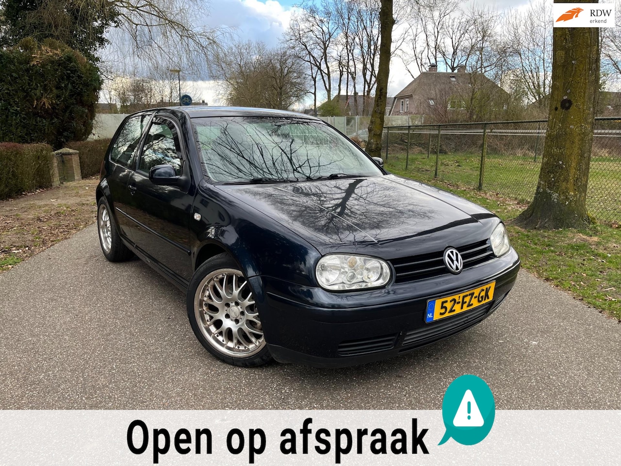 Volkswagen Golf - 2.3 V5 Highline | 5cilinder! | Clima Leder Cruise Lmv | APK! - AutoWereld.nl