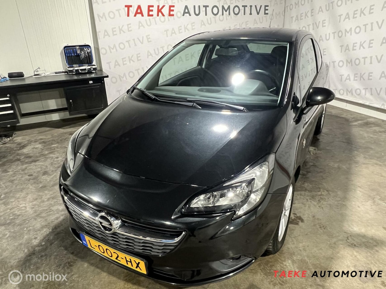 Opel Corsa - 1.2 Airco/Cruise/Stoel/Stuur verwarming - AutoWereld.nl