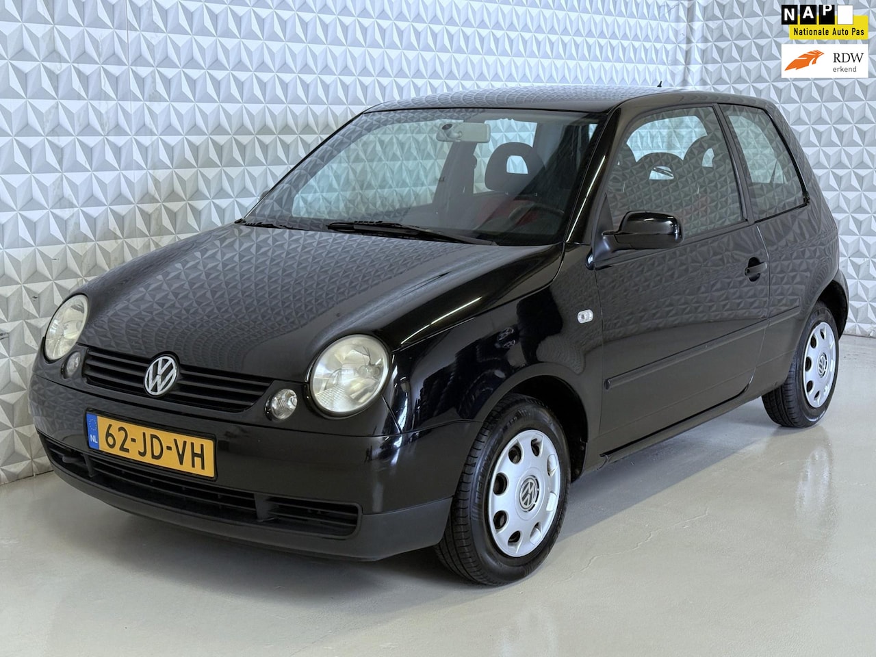 Volkswagen Lupo - 1.4 Stuurbekrachtiging + APK tot 26-03-2026 (2002) - AutoWereld.nl