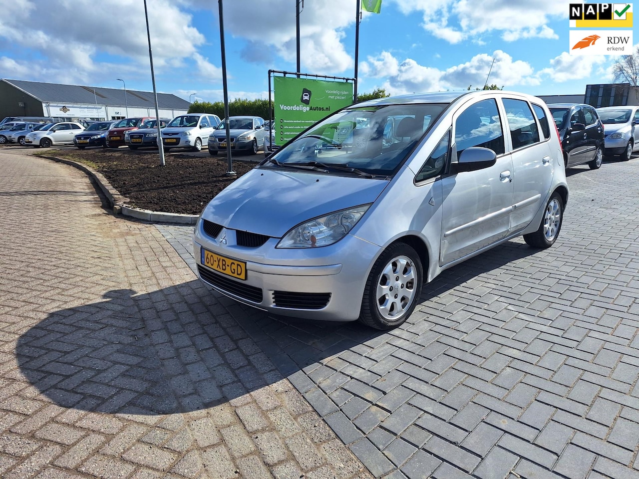 Mitsubishi Colt - 1.3 Invite / AUTOMAAT / + nieuwe APK - AutoWereld.nl