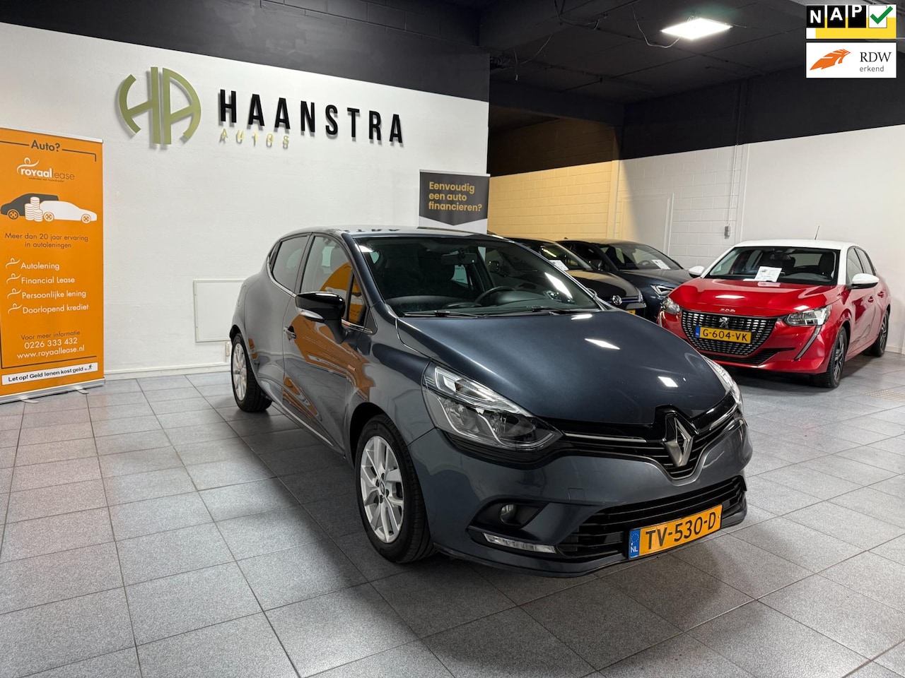 Renault Clio - 0.9 TCe Limited Navigatie 1e Eigenaar, LM Velg, NL Auto! NAP - AutoWereld.nl