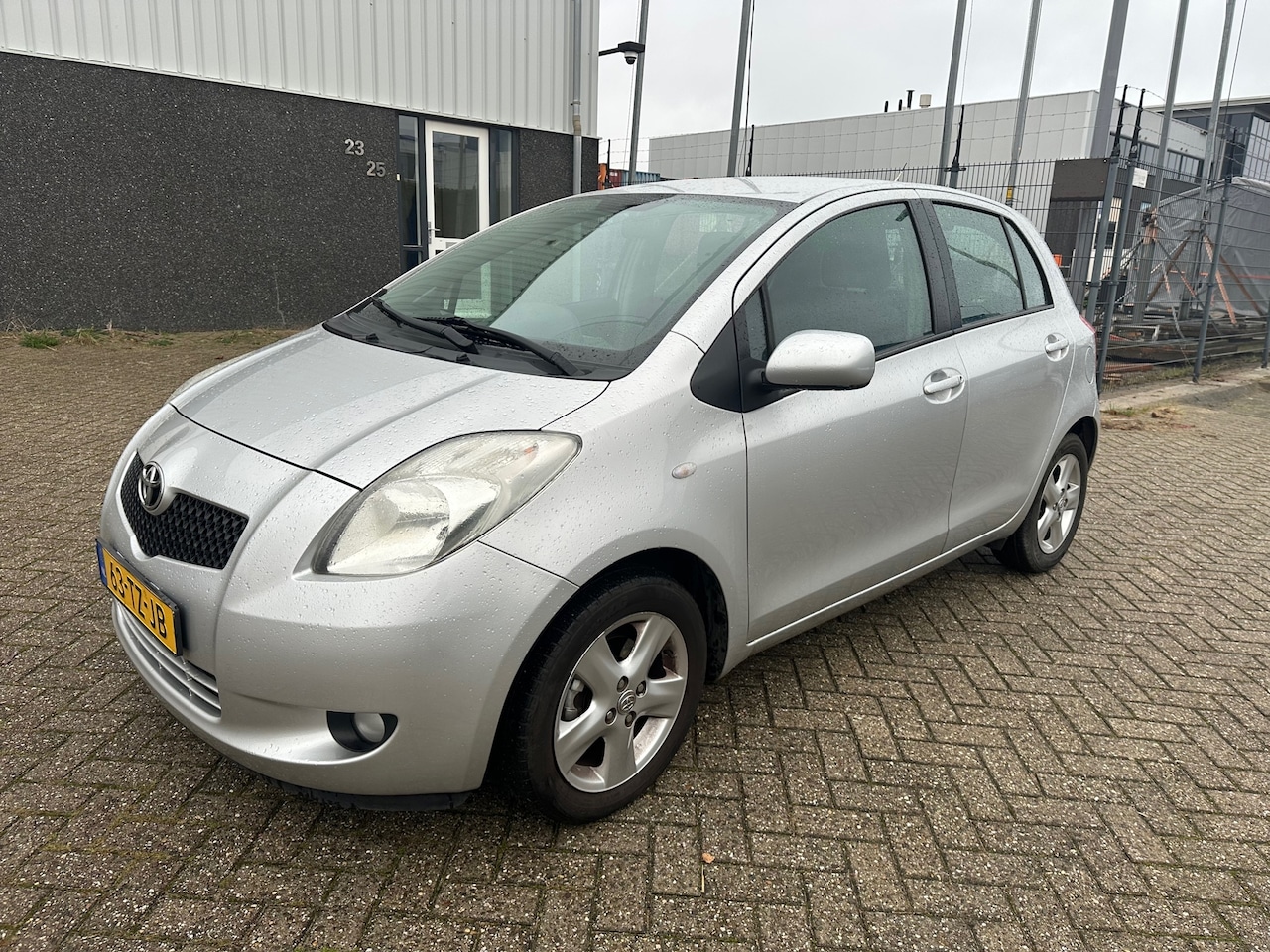 Toyota Yaris - 1.3 VVTi Sol 1.3 VVTi Sol 2007 - AutoWereld.nl