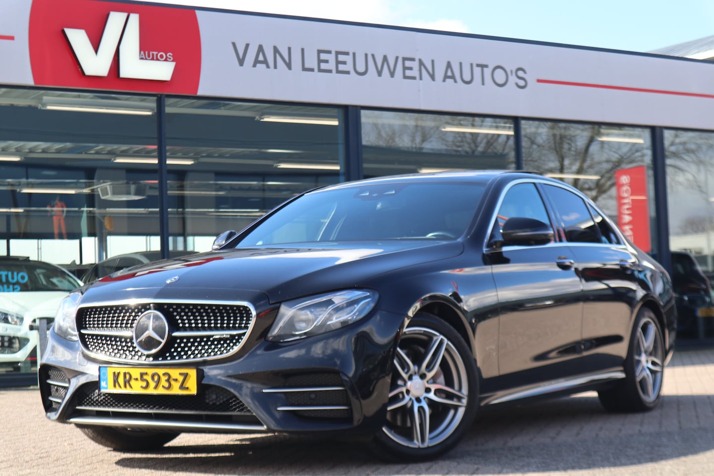 Mercedes-Benz E-klasse - 350 e Lease Edition Prestige Plus | Burmester | Sfeerverlichting | Pano - AutoWereld.nl