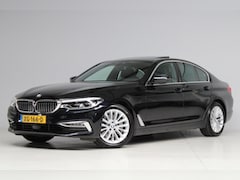 BMW 5-serie - 530i High Executive [ schuifdak adap. cruise head-up 360 camera keyless entry apple carpla