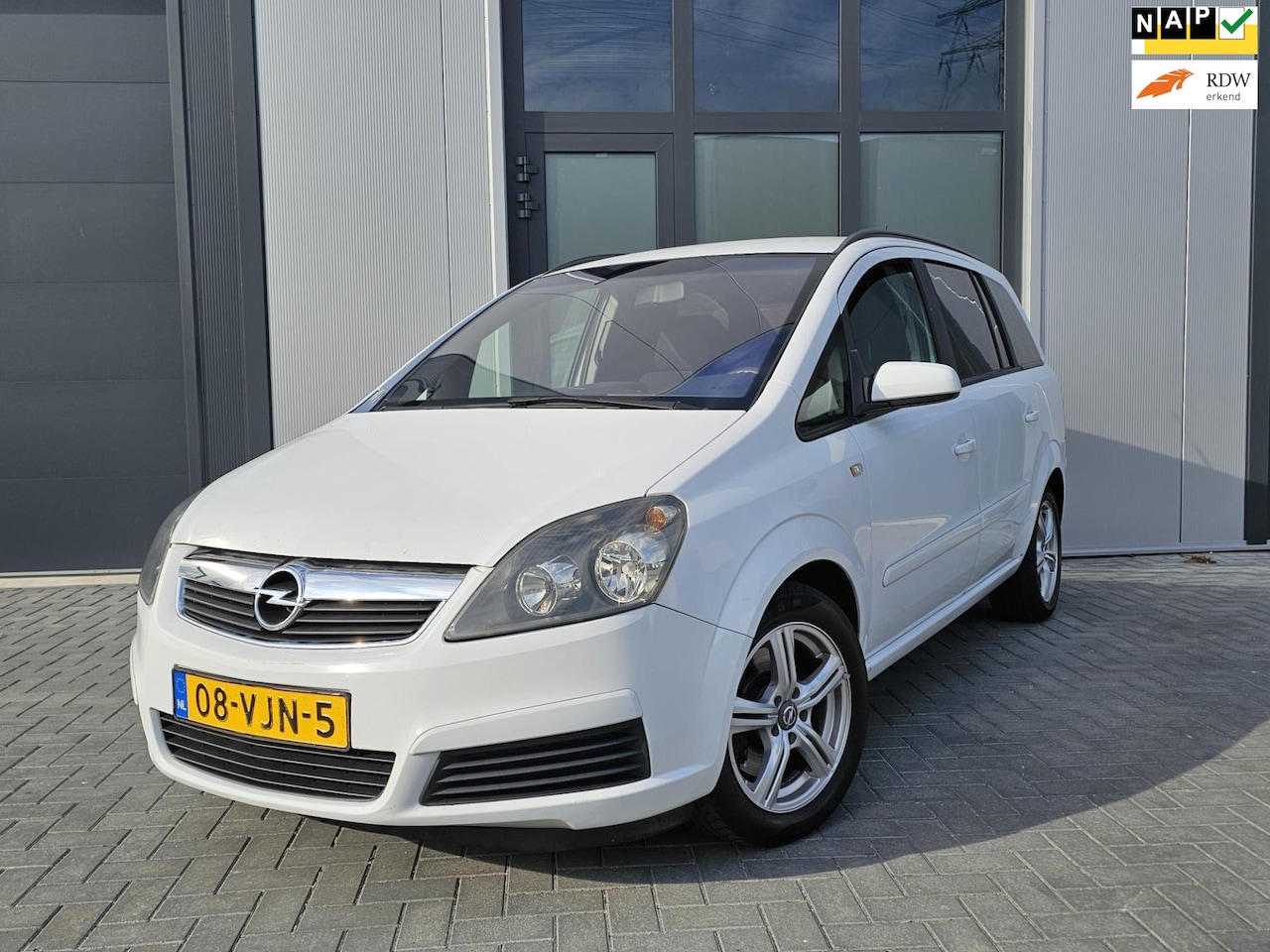 Opel Zafira - 1.9 CDTi Enjoy grijskenteken marge - AutoWereld.nl