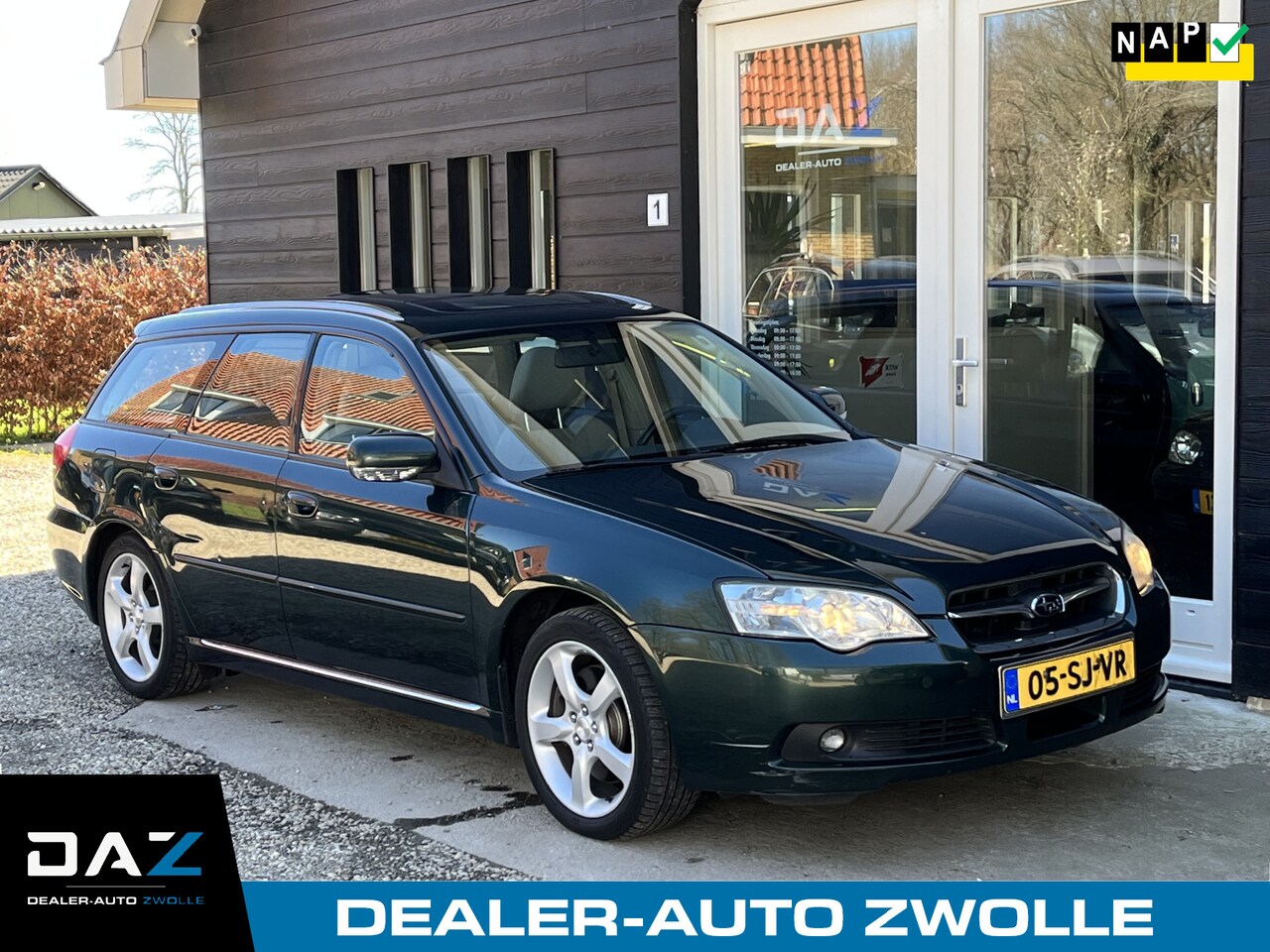 Subaru Legacy Touring Wagon - 3.0R Aut/Ecc/Leer/Navi/Pano/Lm/Youngtimer! - AutoWereld.nl