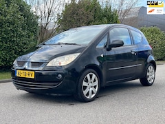 Mitsubishi Colt - 1.3 Heartbeat Achteruit camera*Navigatie*Airco*LM velgen*14-11-2025 APK