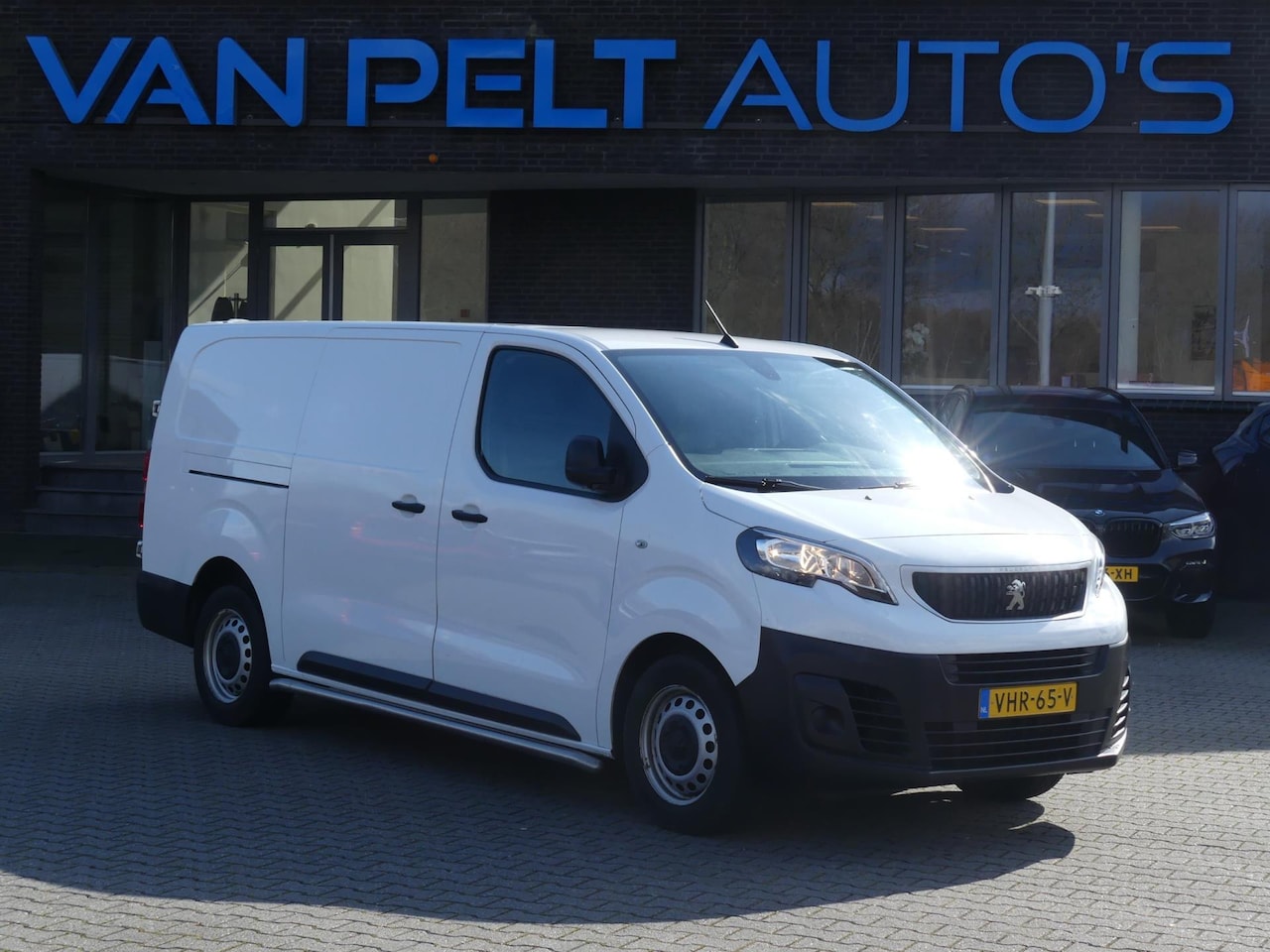 Peugeot Expert - 1.5 BlueHDI 100 Long Premium 3P / Carplay / Trekhaak - AutoWereld.nl