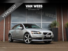 Volvo C30 - 2.4i Kinetic Sport-pakket | Origineel NL | 5 cilinder | 170 pk | Navi | Dynaudio | 18 inch