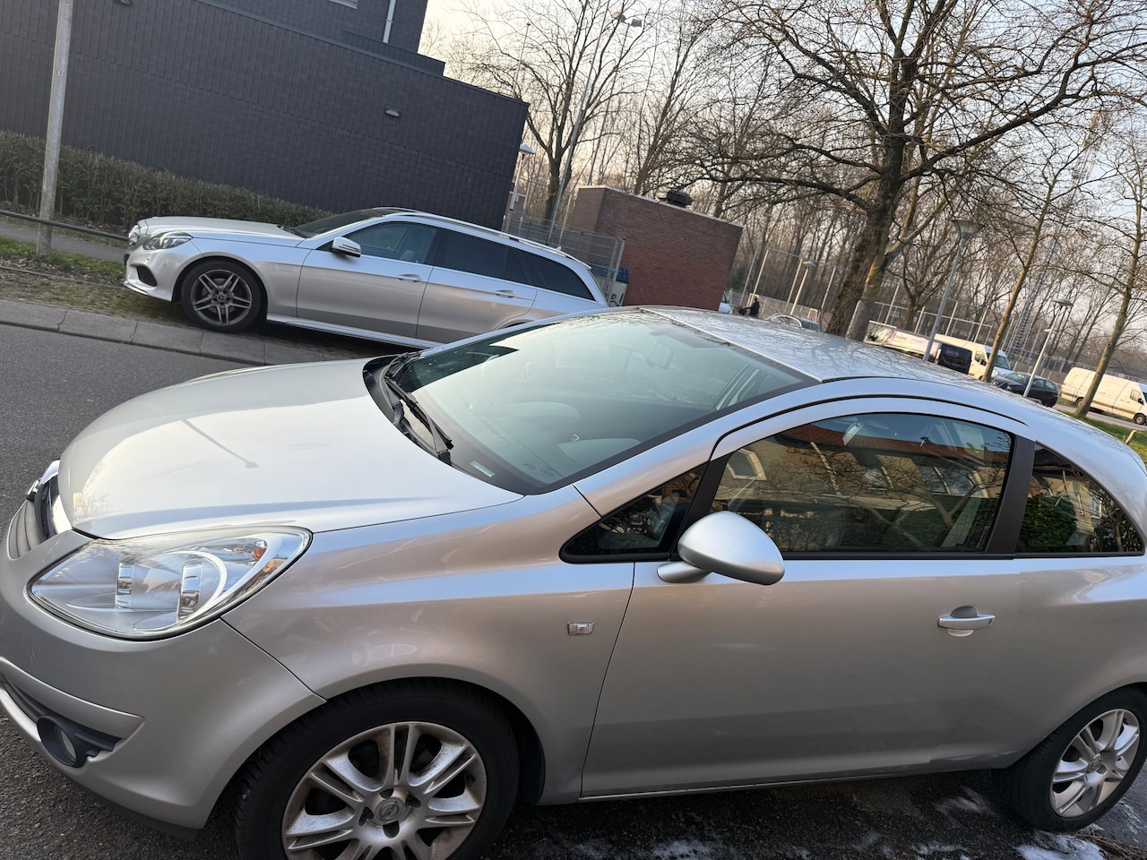 Opel Corsa - 1.2-16V Essentia - AutoWereld.nl