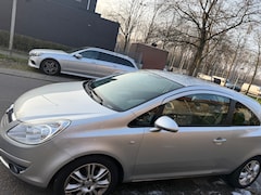 Opel Corsa - 1.2-16V Essentia