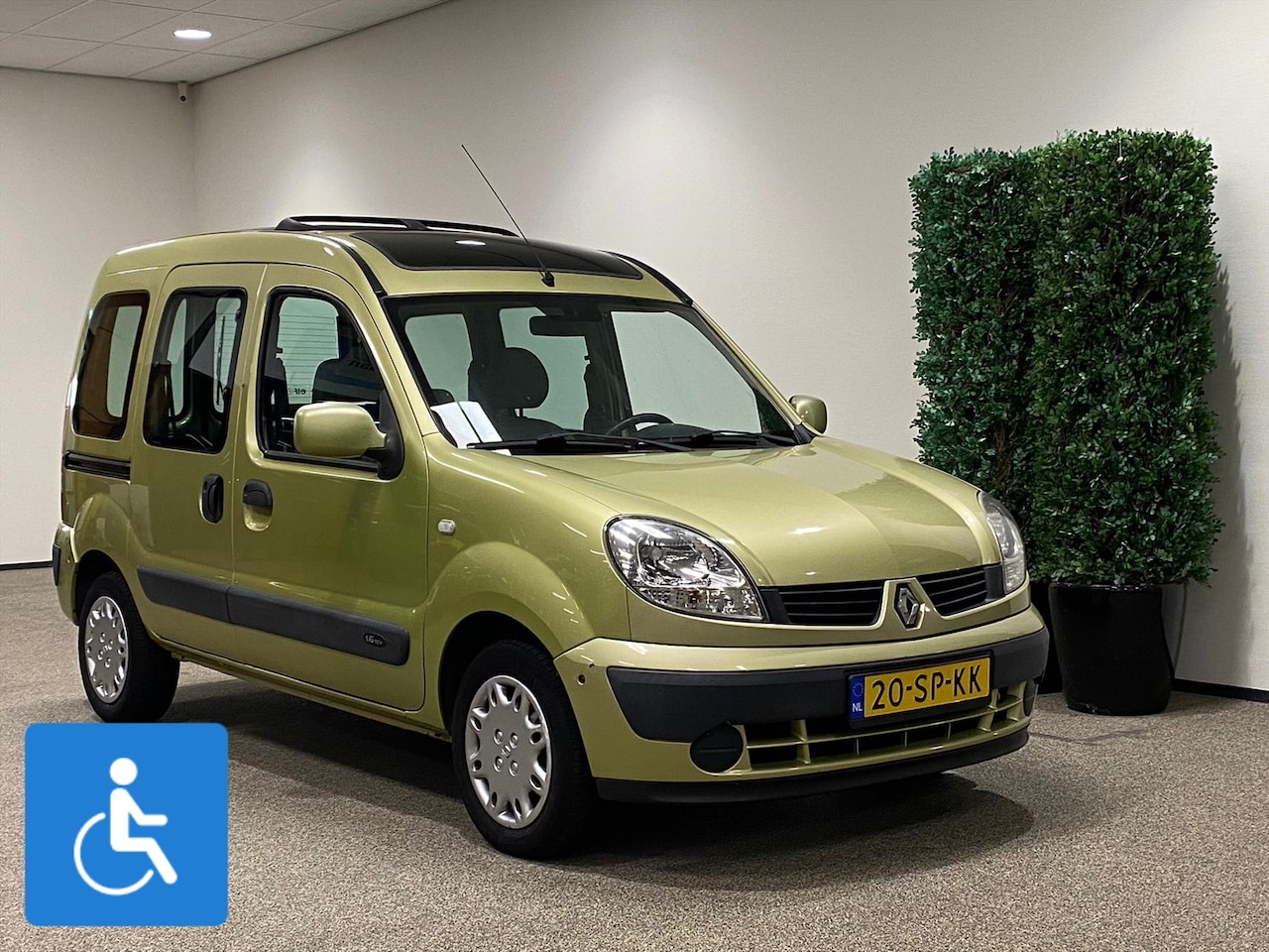 Renault Kangoo - Rolstoelauto - AutoWereld.nl