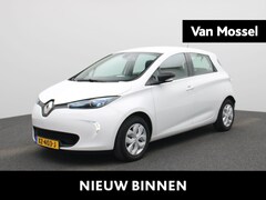 Renault Zoe - R90 Life 41 kWh | Apple Carplay / Android Auto | Cruise Controle | Led | Navigatie | PDC |
