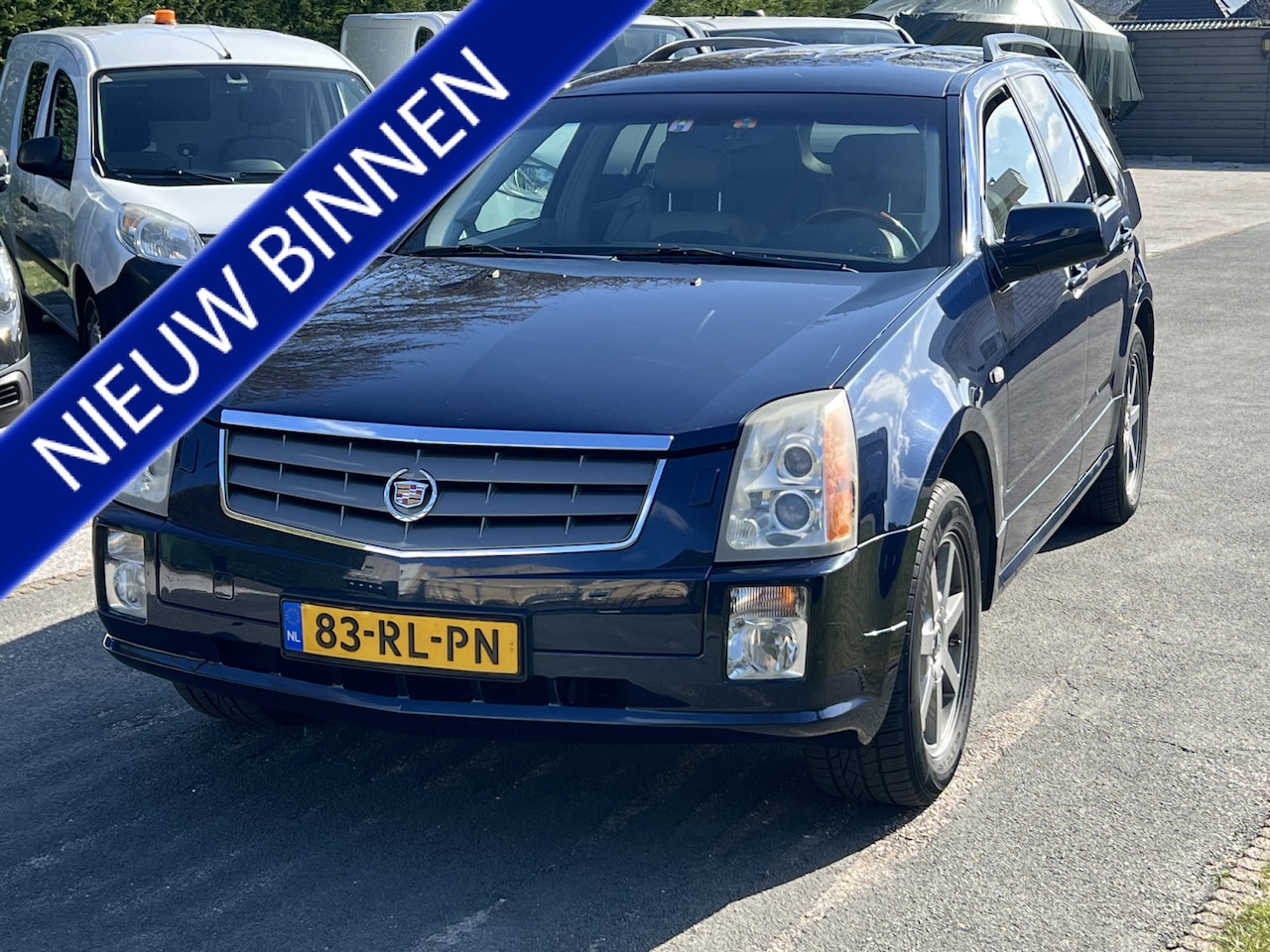 Cadillac SRX - 3.6 Sport Luxury 3.6 Sport Luxury - AutoWereld.nl