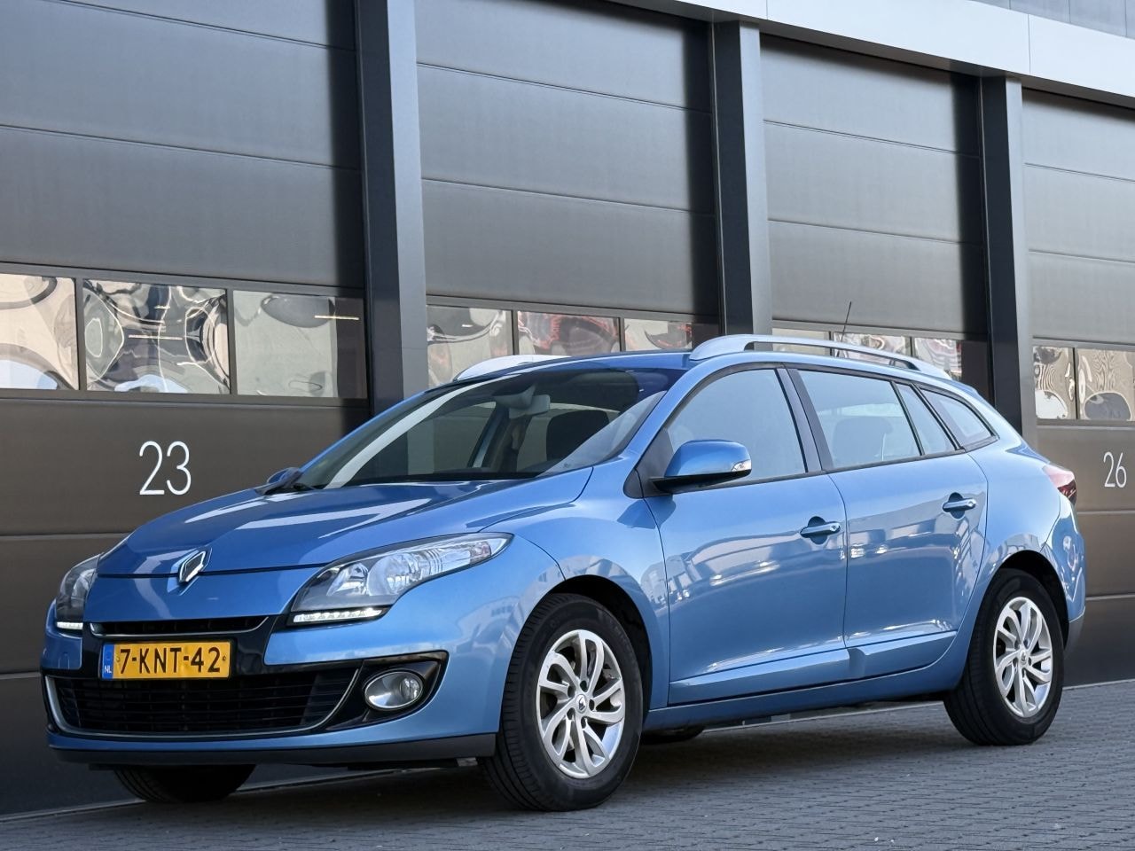 Renault Mégane - 1.5 dCi Navi | Clima | PDC - AutoWereld.nl