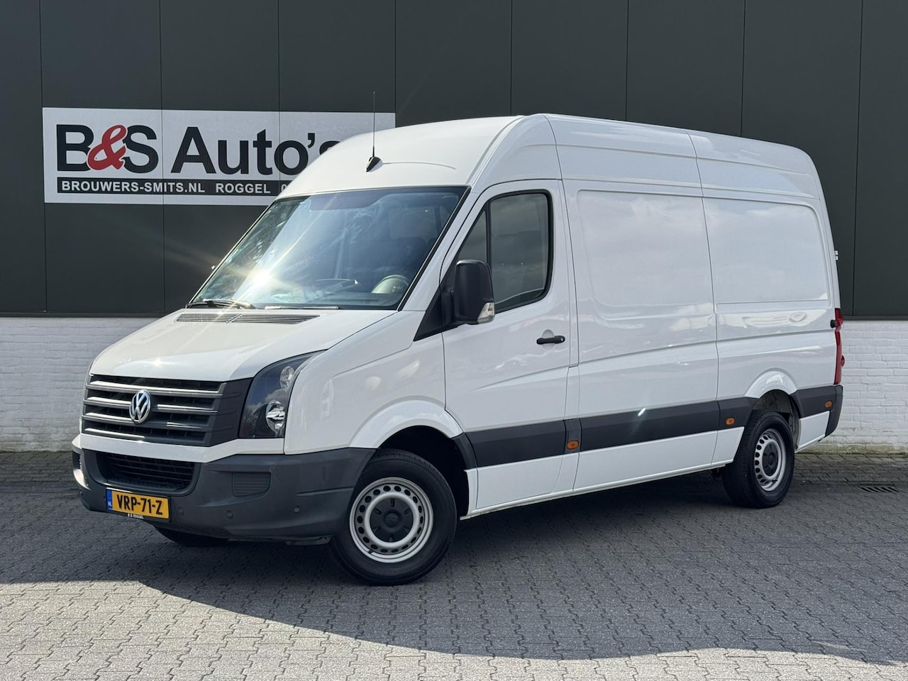 Volkswagen Crafter - 35 2.0 TDI L2H2 Camera Navigatie Trekhaak Airco Cruise Stoelverwarming - AutoWereld.nl