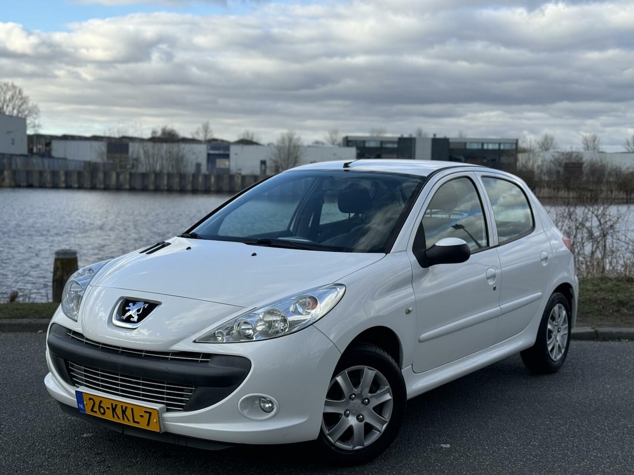 Peugeot 206 - 1.4 XS / Nette auto! APK 02/26 - AutoWereld.nl