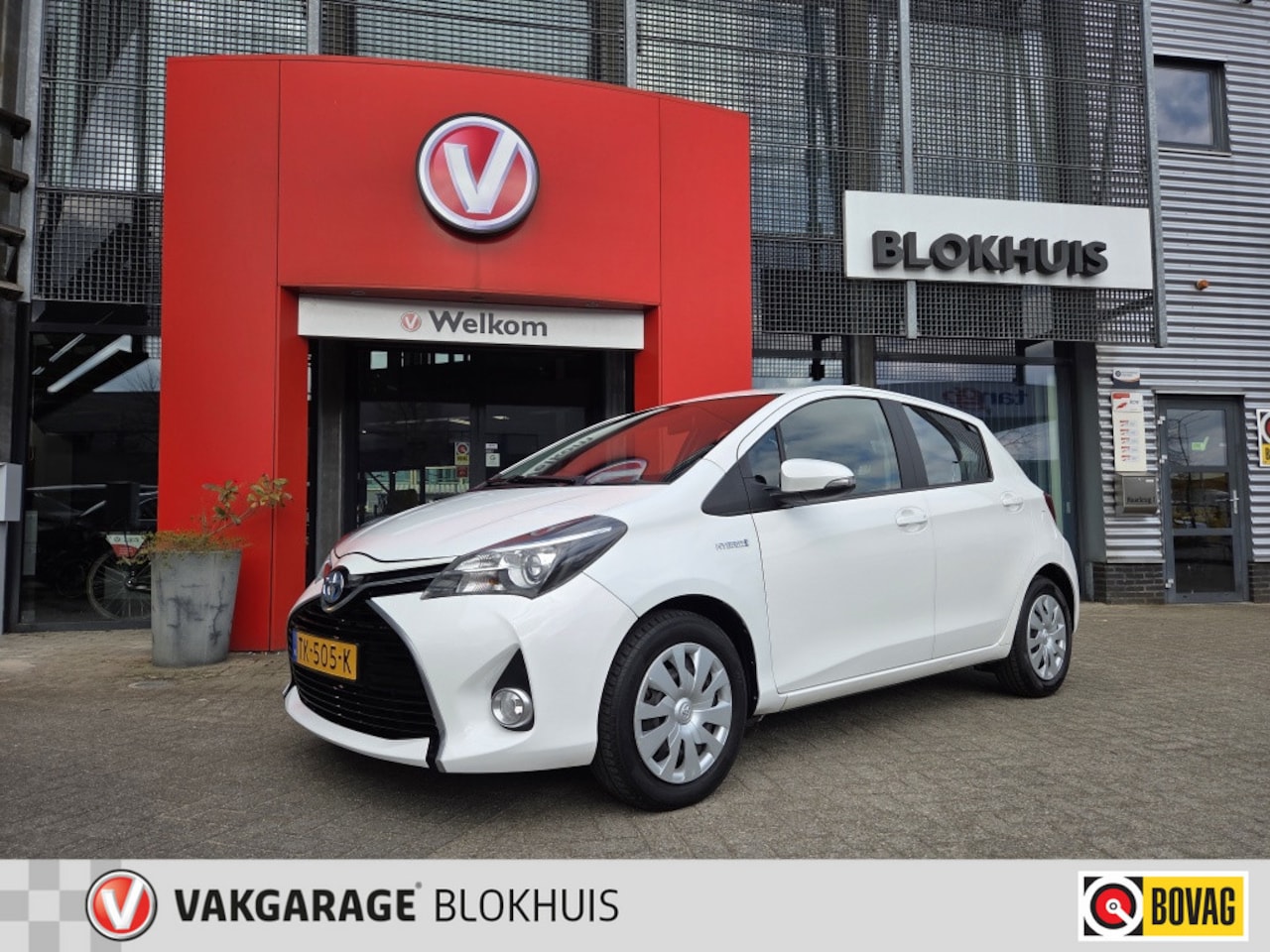 Toyota Yaris - 1.5 Hybrid A/T Aspiration | Navi | Clima | Cruise - AutoWereld.nl