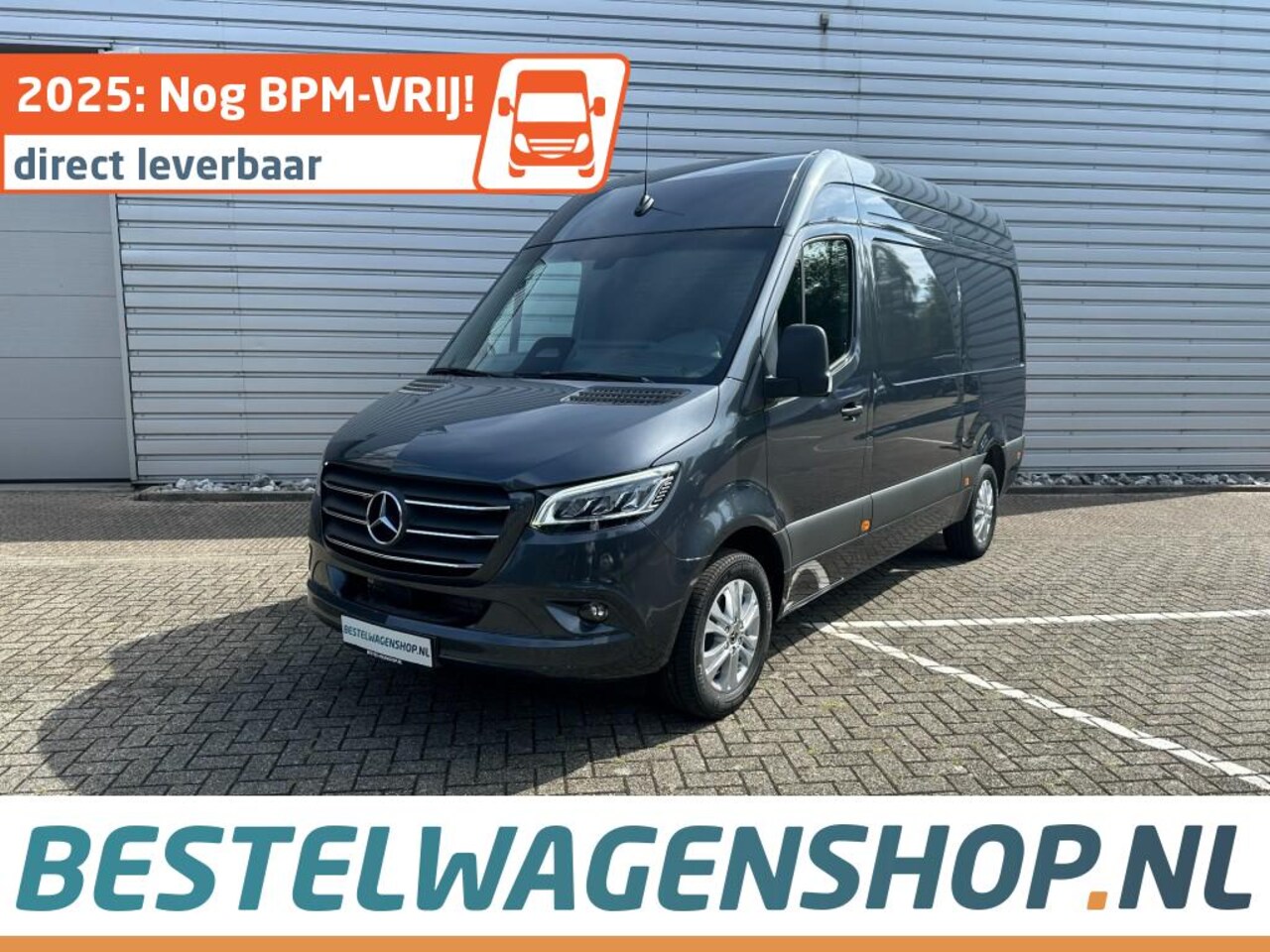 Mercedes-Benz Sprinter - PRO 319 L2H2 RWD AUTOMAAT - DISTRONIC MBUX FULL OPTIONS - AutoWereld.nl