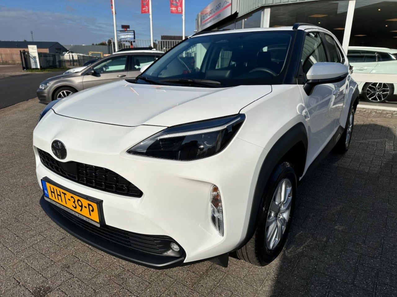 Toyota Yaris Cross - 1.5 VVT-i-Hydrid 115 Business - AutoWereld.nl