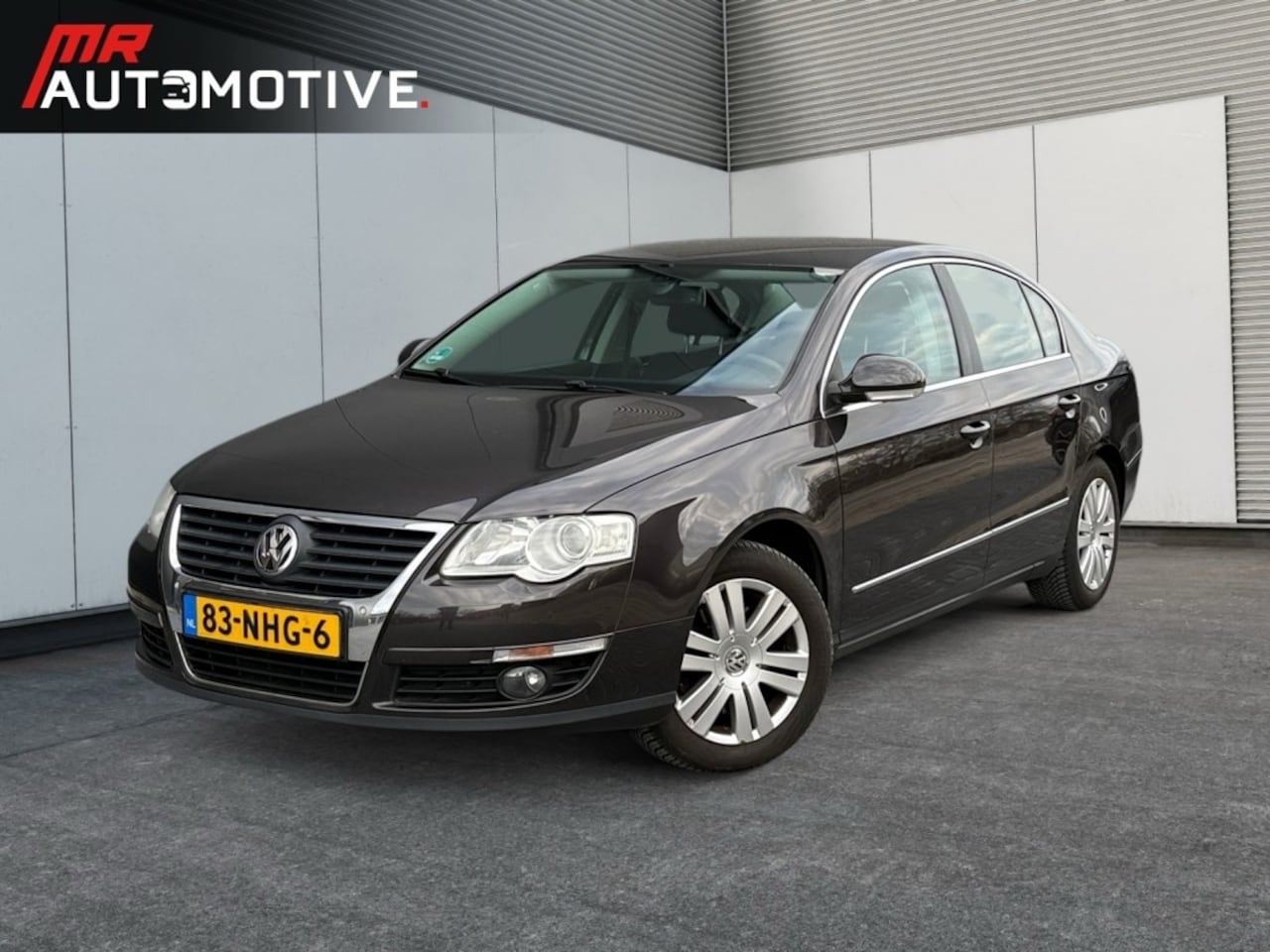 Volkswagen Passat - 1.4 TSI Highline - Navi, Trekhaak, Automaat! - AutoWereld.nl