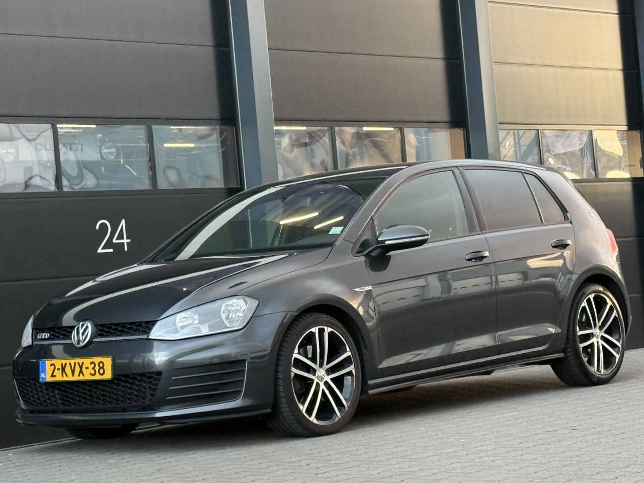 Volkswagen Golf - 2.0 TDI GTD 184 PK EURO-6 - AutoWereld.nl