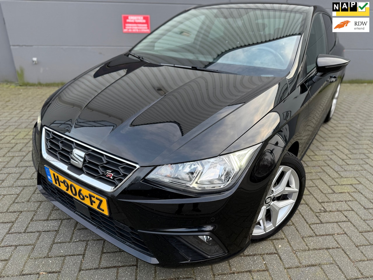 Seat Ibiza - 1.0 TSI FR FR Business*CARPLAY*CAMERA*CRUISE*NAVI*ELKT-RAAM*C-D AFSTAND*2EIGNAAR* - AutoWereld.nl