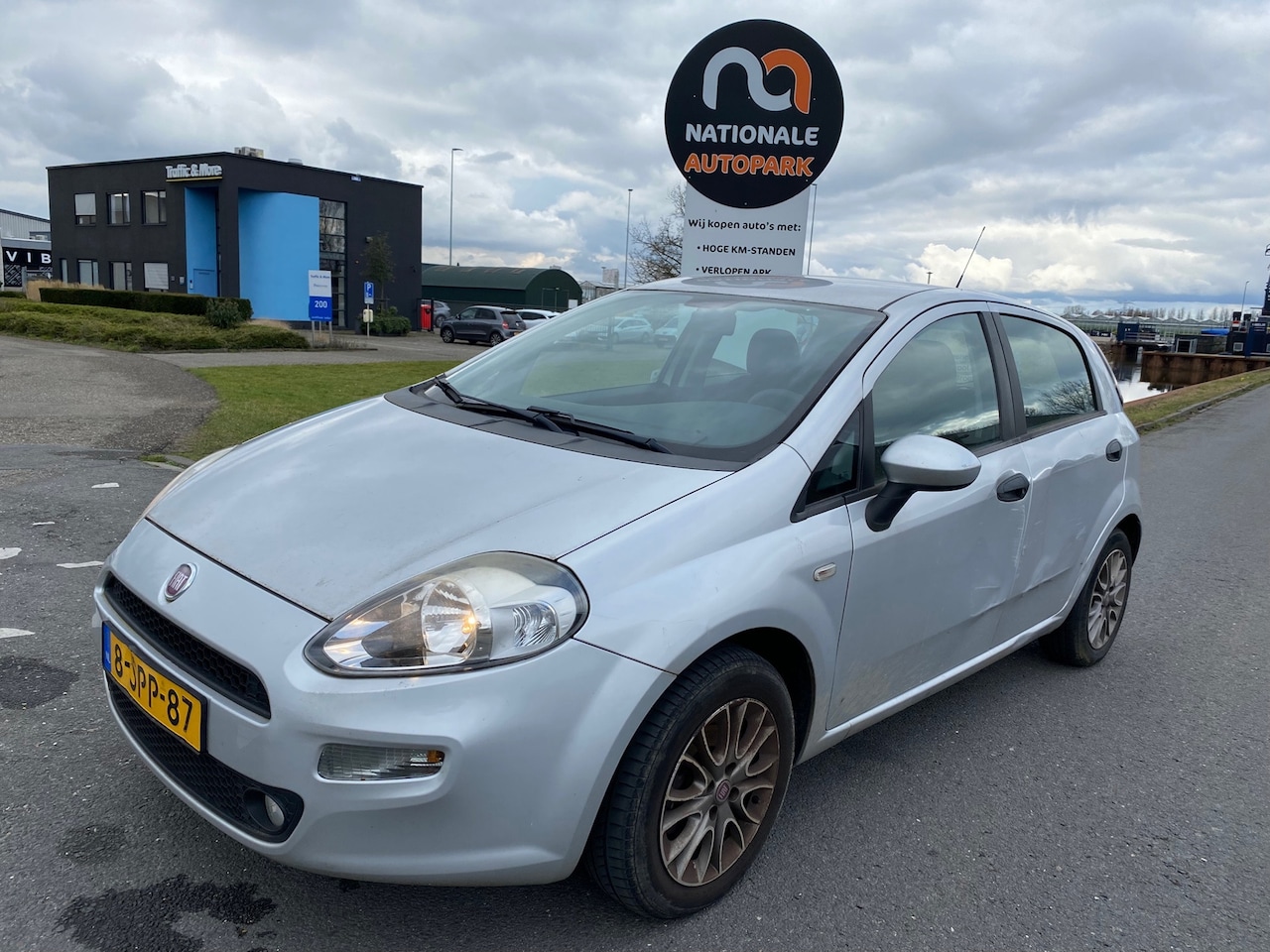 Fiat Punto Evo - 2012 * 1.2 Pop * AIRCO * 134.D KM NAP ! - AutoWereld.nl