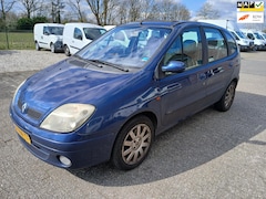 Renault Scénic - 1.6-16V Privilège