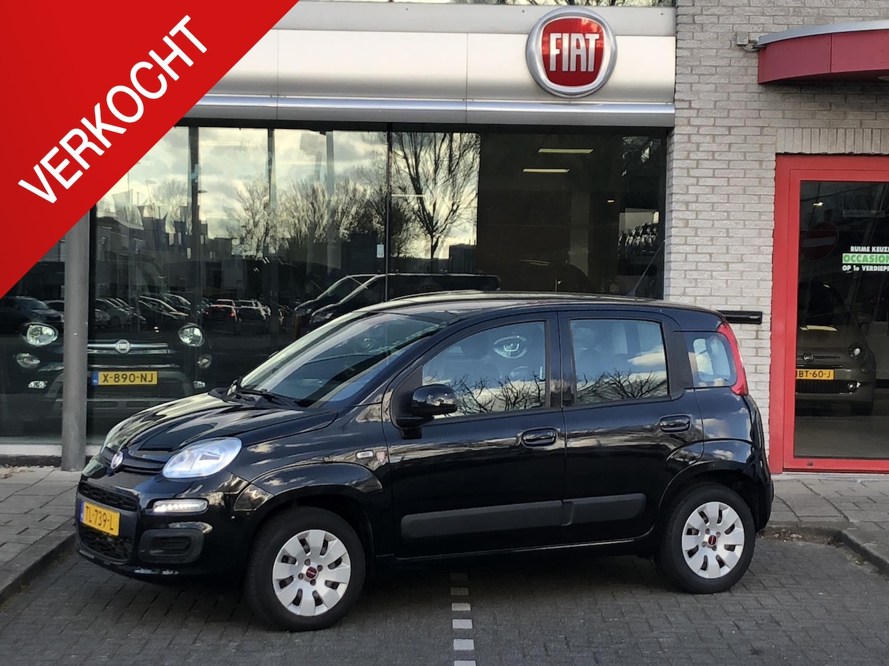 Fiat Panda - TwinAir Turbo 80 Lounge Dualogic AUTOMAAT|AIRCO|PDC|LAGE KILOMETERSTAND!|5-PERSOONS - AutoWereld.nl