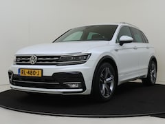 Volkswagen Tiguan - 1.4 TSI ACT Highline | Panoramadak | Trekhaak | Stoelverwarming | LED verlichting | Keyles