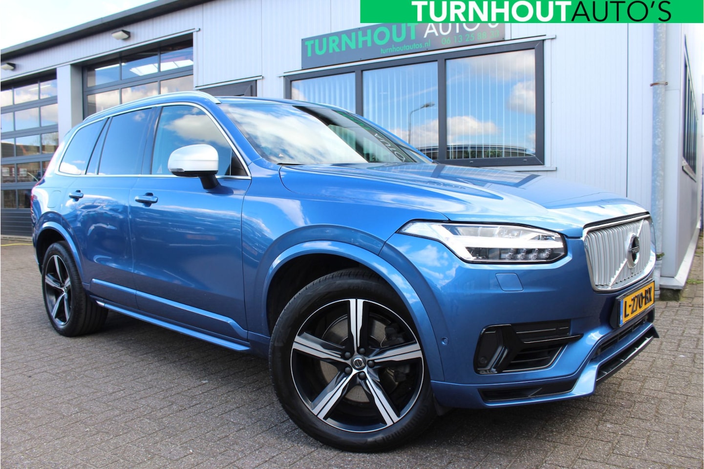 Volvo XC90 - 2.0 T8 Twin Engine AWD R-Design Luchtvering | 360 Cam | Keyless - AutoWereld.nl