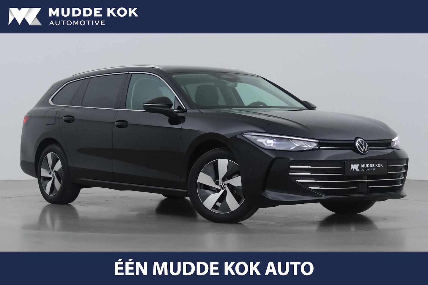 Volkswagen Passat Variant - 1.5 eTSI Business | Getint Glas | ACC | Stoel+Stuurverwarming | Camera | Elektrische Achte - AutoWereld.nl