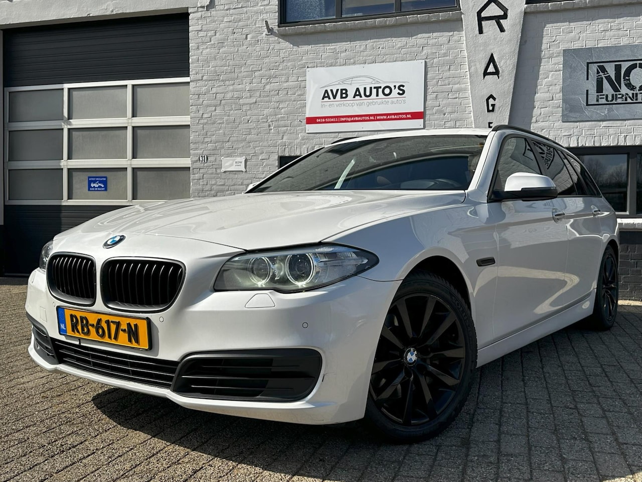 BMW 5-serie Touring - 525xd High Executive Navi Pano Parelmoer - AutoWereld.nl