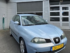 Seat Ibiza - 1.4-16V Signo APK AIRCO ELEC RAMEN