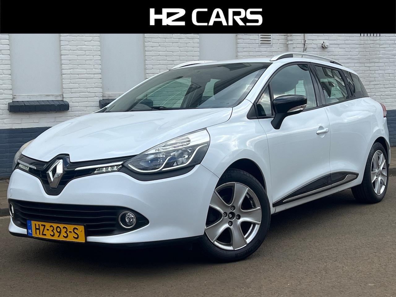 Renault Clio Estate - 0.9 TCe Expression|Trekhaak|Navi|PDC|Cruise|Elektr.pakket - AutoWereld.nl