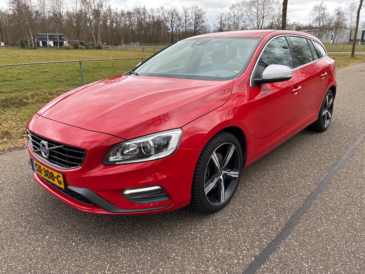 Volvo V60 - 2.0 T4 Business Sport 2.0 T4 Business Sport - AutoWereld.nl