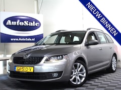 Skoda Octavia Combi - 1.6 TDI Ambition NAP 2eEIG LEDER XENON NAV STOELVW CRUISE '15