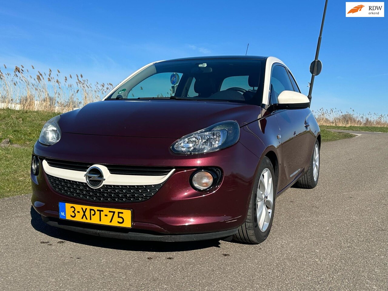 Opel ADAM - 1.2 Glam incl apk en garantie zeer nette auto !! - AutoWereld.nl