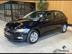 Volkswagen Polo - 1.0 TSI Comfortline. DSG Automaat. Afneembare Trekhaak. Navi. Apple-carplay. NAP