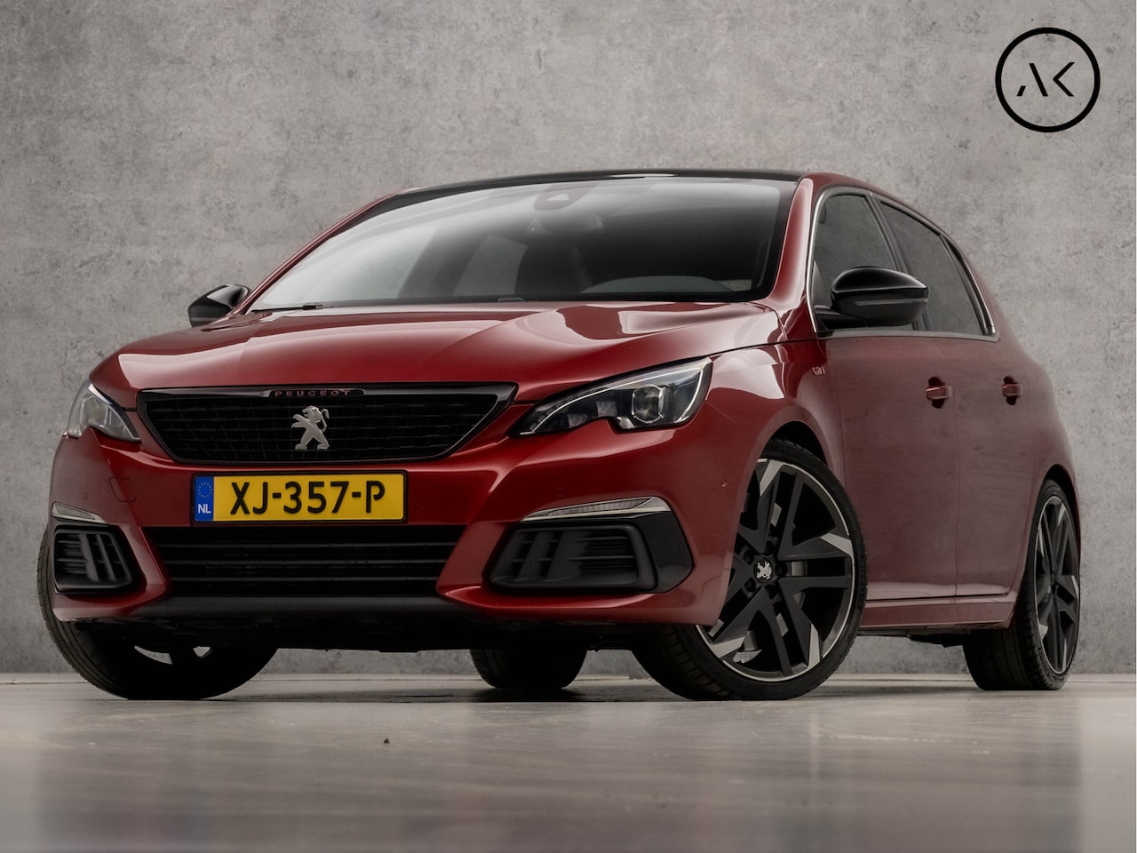 Peugeot 308 - 1.6 e-THP GTi 270 Sport 272Pk (PANORAMADAK, APPLE CARPLAY, NAVIGATIE, KEYLESS, LEDER/ALCAN - AutoWereld.nl