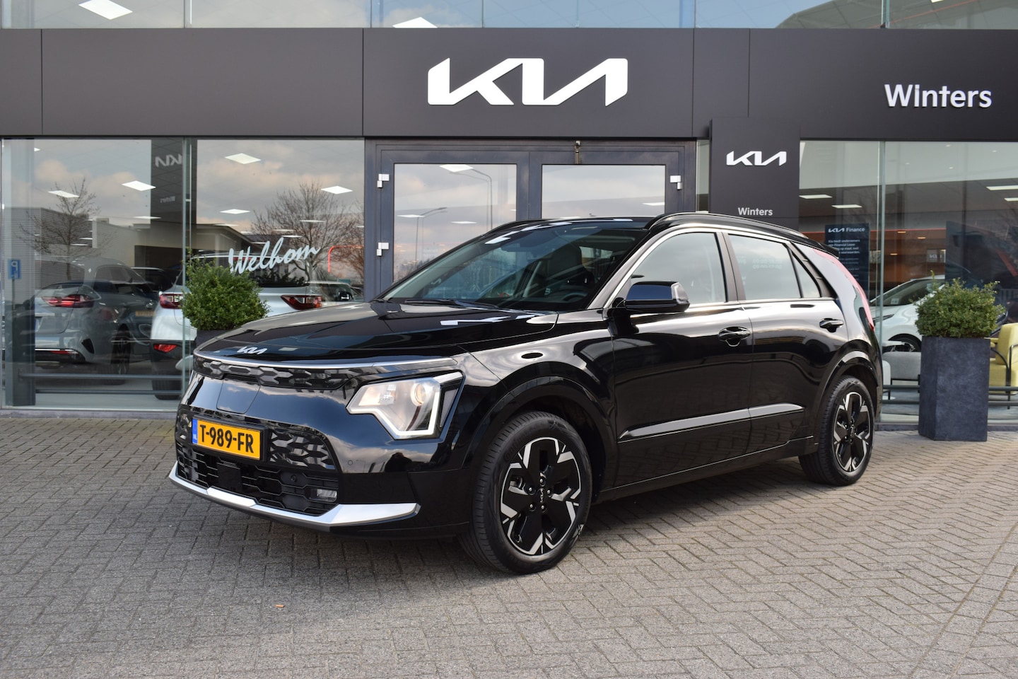 Kia Niro EV - DynamicLine 64.8 kWh ECC Cr.Control-Adapt. Navi+Camera BT+USB Keyless Trekhaak 17"LMV PDC - AutoWereld.nl