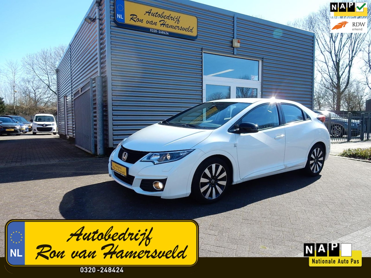 Honda Civic - 1.4 BLACK EDITION*NAVI*XENON*CR CONTR*1e EIG* - AutoWereld.nl