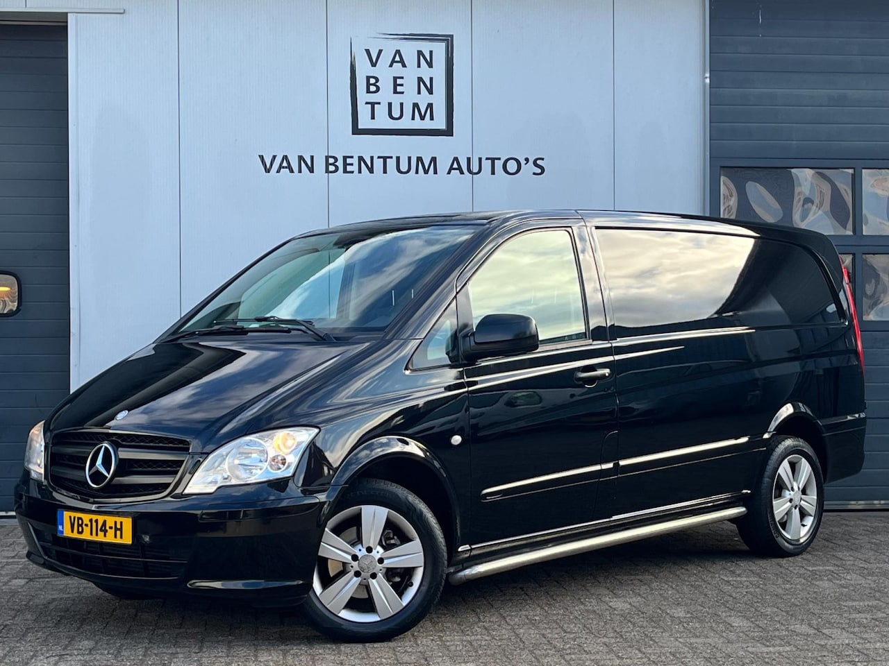 Mercedes-Benz Vito - 113 CDI 320 Lang Autom. Airco 3-pers. - AutoWereld.nl