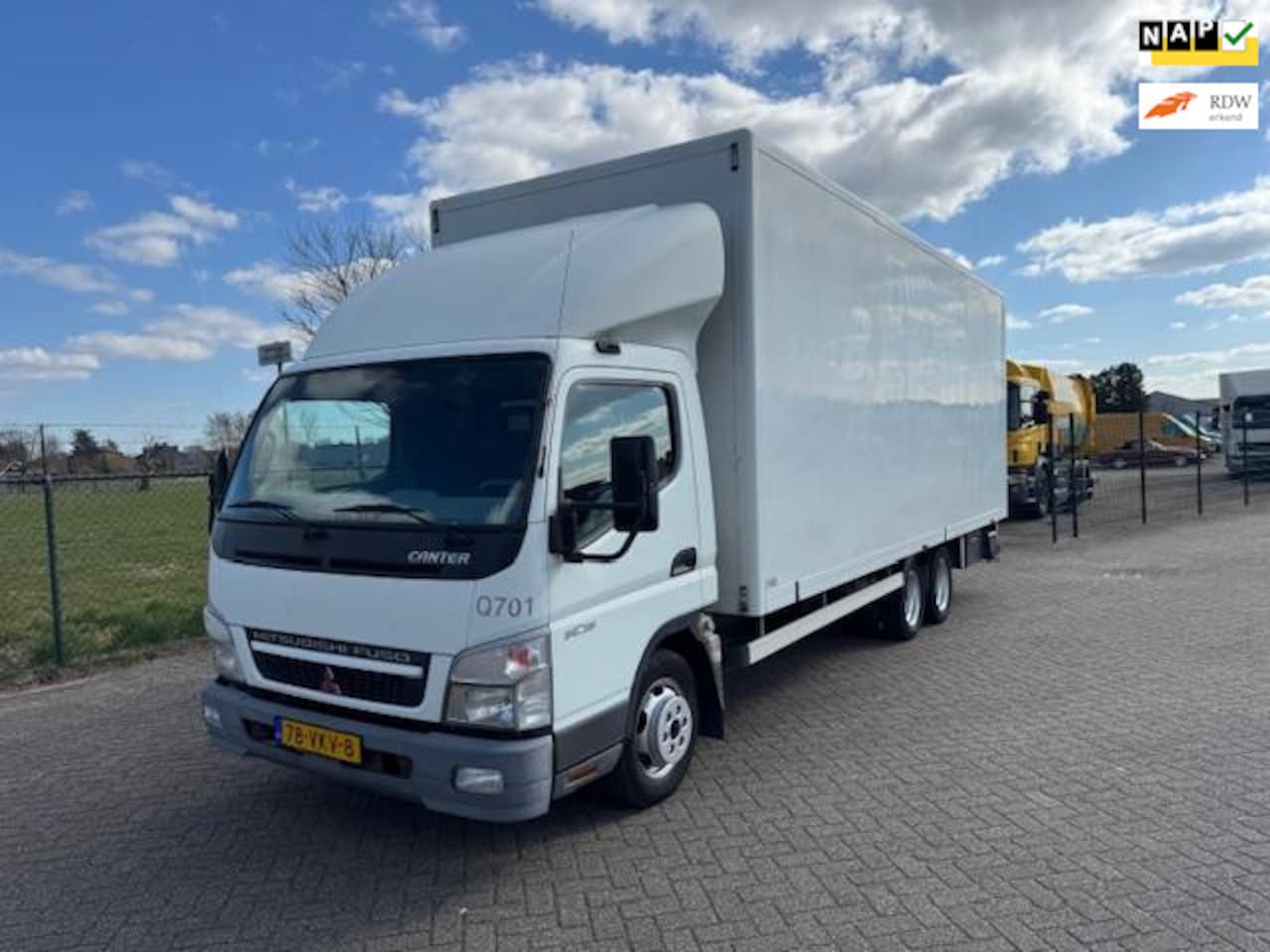 Mitsubishi Canter - 3C15 3.0 DI 385 3C15 3.0 DI 385 , 12 TON LAADVERMOGEN - AutoWereld.nl