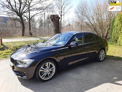 BMW 3-serie - 320i Edition LEER ECC BLACK LINE SPORT BJ2013