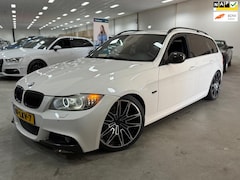 BMW 3-serie Touring - 320i Business Line Sport / NIEUWE VELGEN+BANDEN / ZEER NETTE AUTO / DEALER ONDERHOUDEN