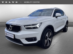 Volvo XC40 - T2 Business Pro | Camera | BLIS | Pilot | All Season 18 inch