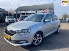 Skoda Fabia - 1.0 TSI Style *navigatie + winterpack + pdc v/a